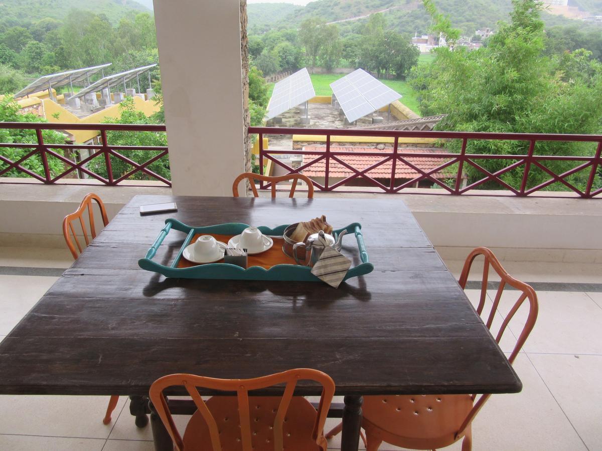 Hotel Devra Udaipur Exterior foto